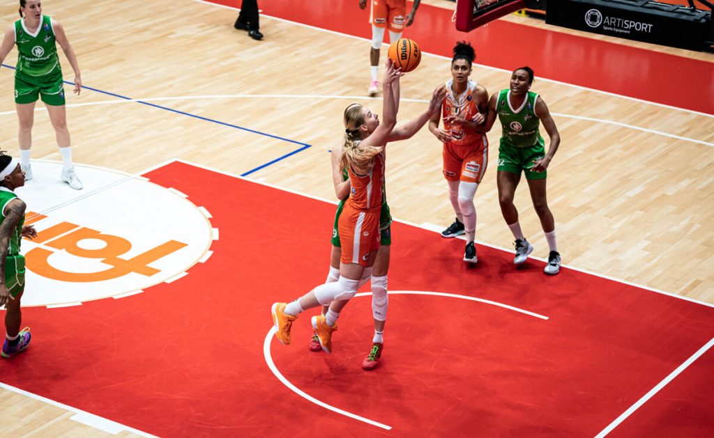 Splendida vittoria del Famila Schio che regola una combattiva Passalacqua Ragusa