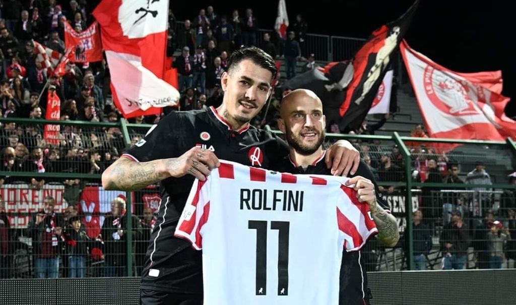 LR Vicenza: la felicità di Ferrari dopo la vittoria sulla Pro Patria