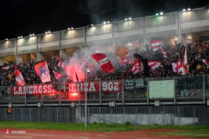 La Curva Sud festeggia i 122 anni del LR Vicenza