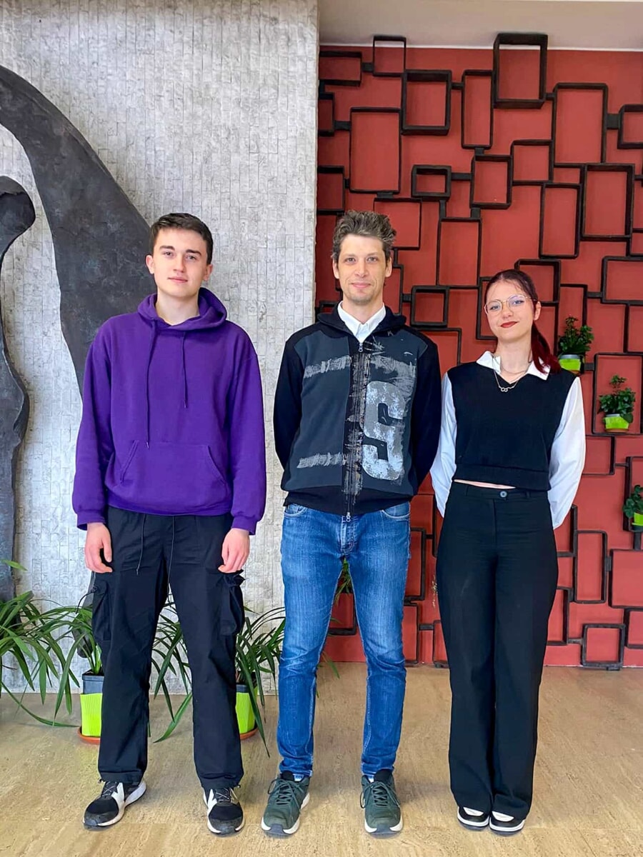 Studenti del Rossi pubblicano uno studio su una rivista Usa