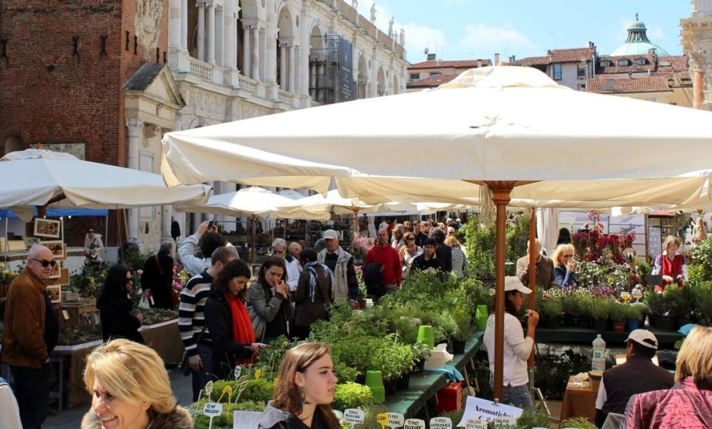 Fiori e colori: mostra mercato del florovivaismo a Vicenza