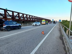 Tamponamento multiplo sulla Sp111: 4 auto coinvolte