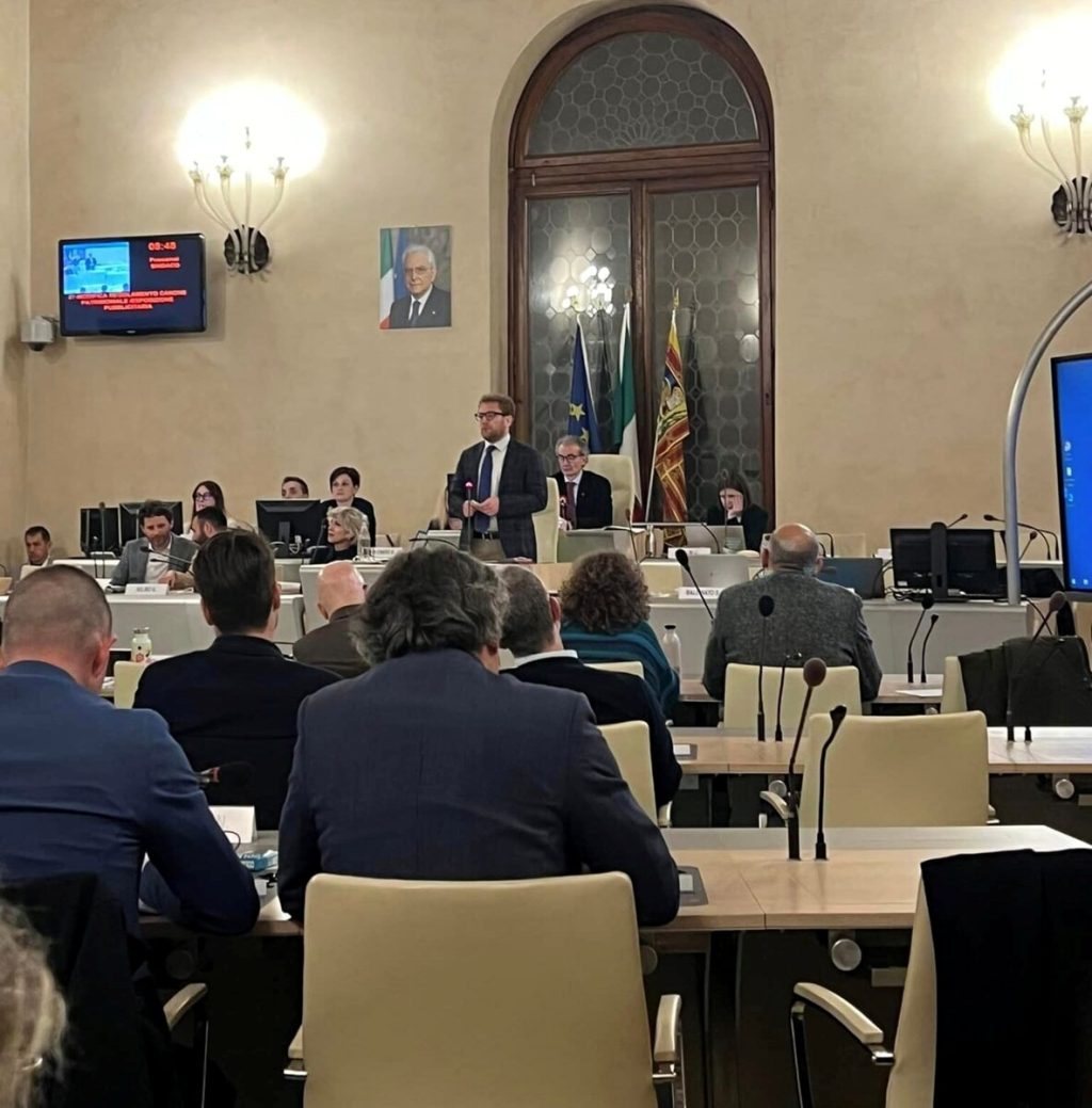 Clausola antifascista, il ripristino nel regolamento comunale che sa di Liberazione