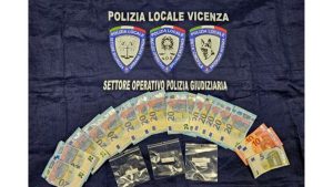La polizia locale denuncia un pusher e segnala l’acquirente