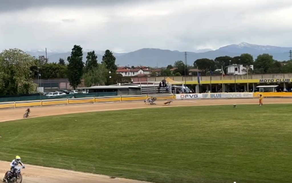 Incidente alla gara di speedway: feriti due piloti vicentini