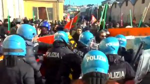 Scontri VicenzaOro, denunciati altri 14 attivisti: uno è minorenne