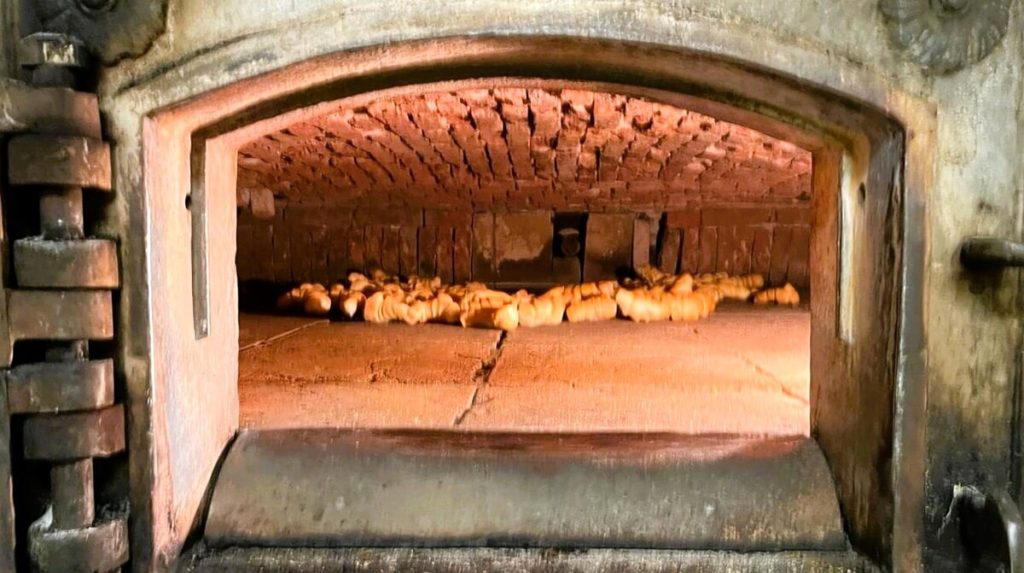Visita guidata: 'Sant'Agostino, le sue terme e l'antico panificio Bari'