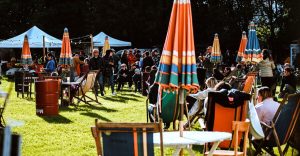 Bazar, street food, musica: aperitivo al parco