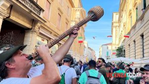 Adunata alpini 2024, la grande sfilata