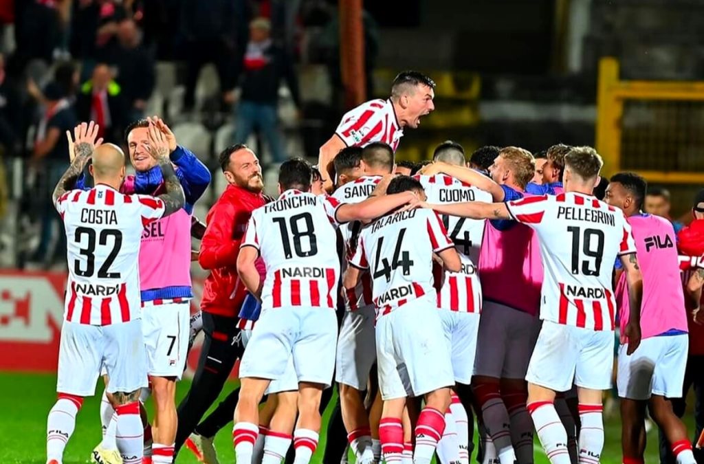 Playoff: l'andata dei quarti va al Vicenza che batte il Padova 2-0