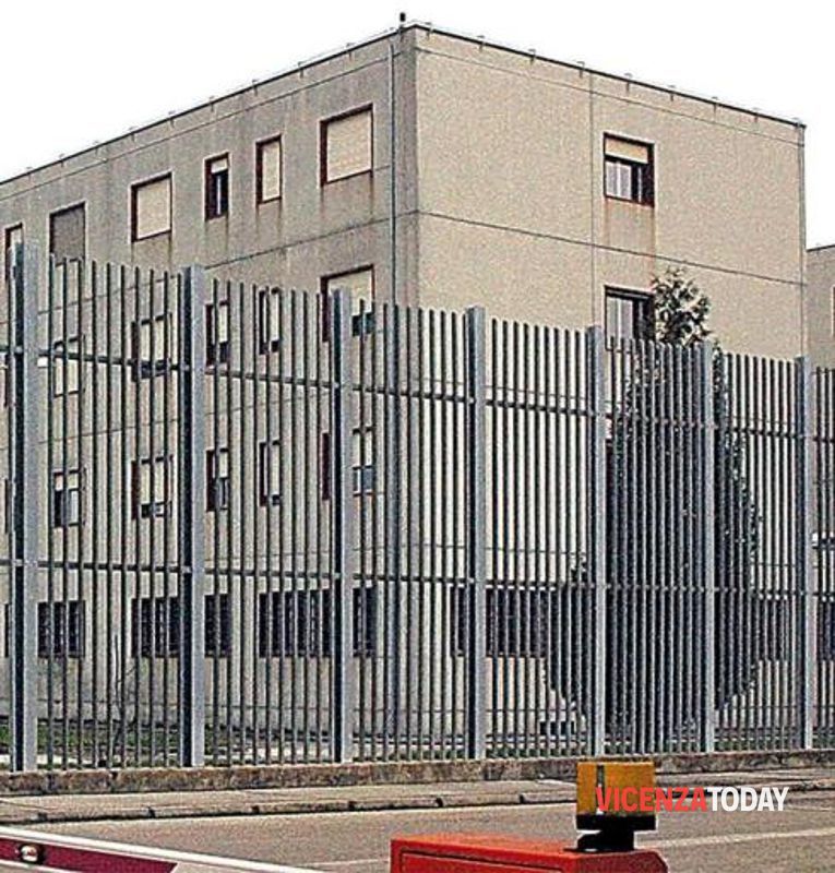 Carcere di San Pio X, situazione cronica: altri due agenti feriti da un detenuto
