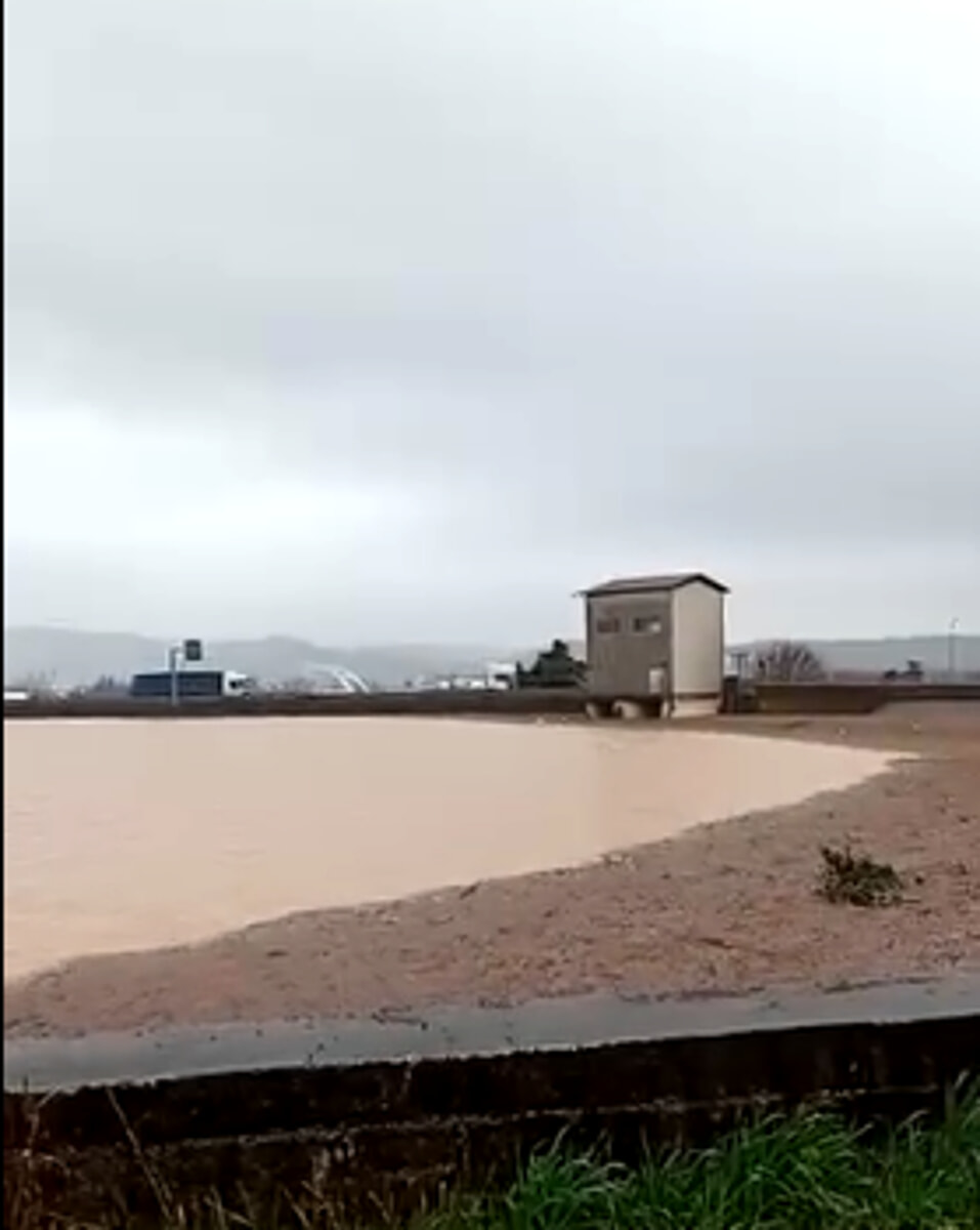 Maltempo, aperti di bacini di Montebello e dell'Orolo