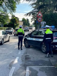 Evade dai domiciliari per saccheggiare un'abitazione: arrestato