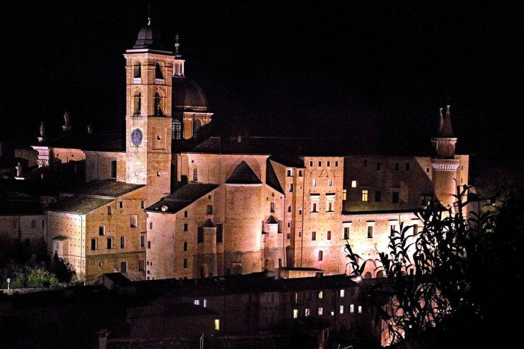 Visitare le Marche: 5 mete top per quest’estate
