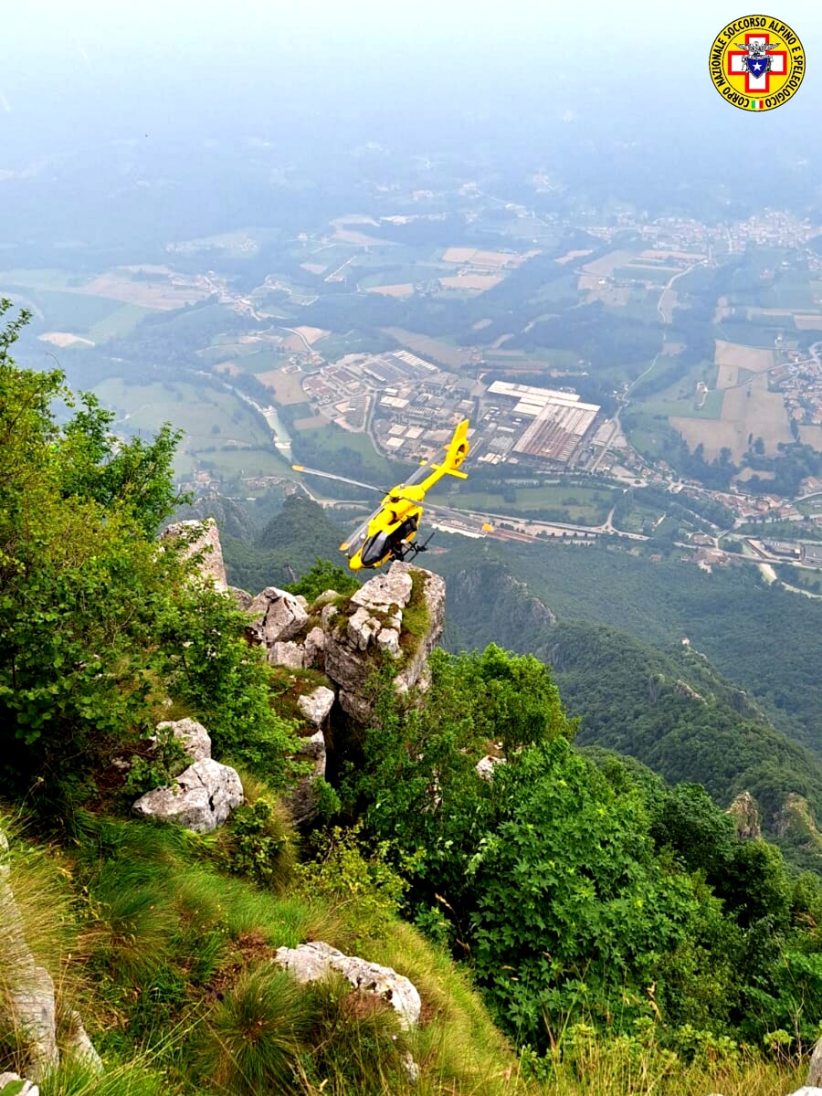 Si sente male mentre risale Via La Bamba: inutili i soccorsi, muore alpinista 51enne