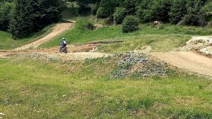Brutta caduta durante l'allenamento di motocross, 12enne in ospedale