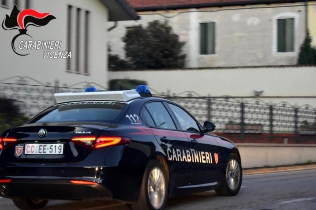Truffa del finto incidente, vittima una 87enne disabile: coppia in manette
