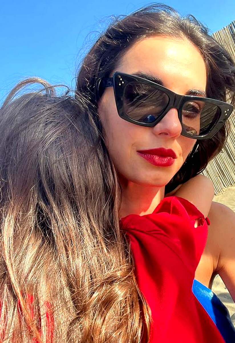 Francesca Chillemi e Rosso jr sempre più lontani: l'attrice a Capri con il rampollo di casa Grimaldi