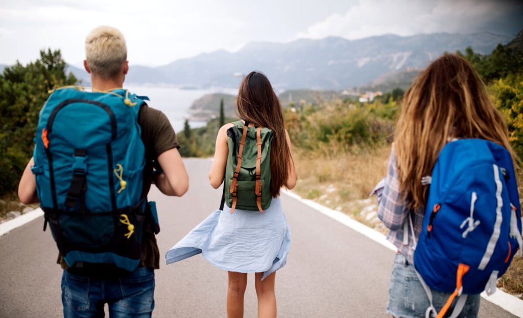 Vacanze zaino in spalla: 5 avventure imperdibili in Italia per l'estate 2024