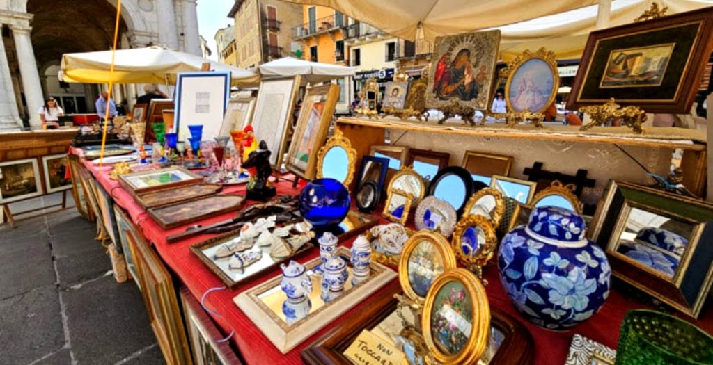 Mercato dell'antiquariato, pubblicato il bando per l'affidamento della gestione