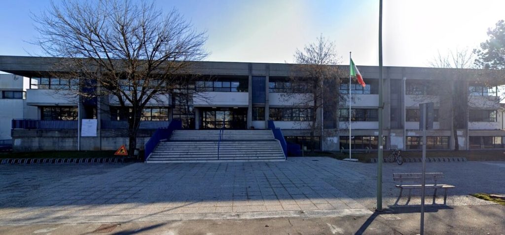 Altavilla, solai pericolanti alla “Marconi”, il sindaco: “Stiamo lavorando per la sicurezza dei ragazzi”