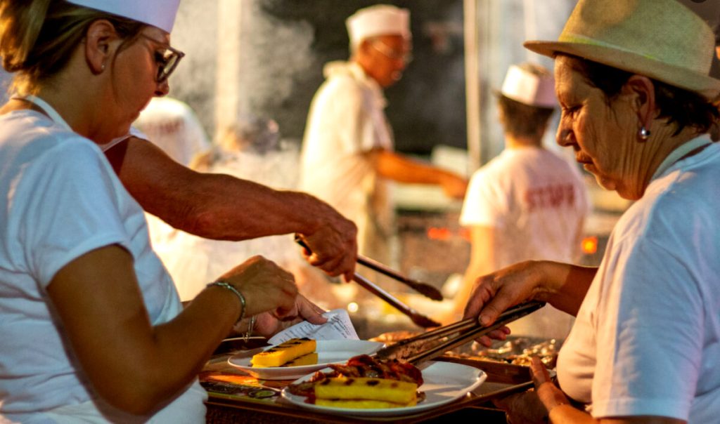 Sagra dell'Assunta a Vo' di Brendola: ricco stand gastronomico, musica e ballo