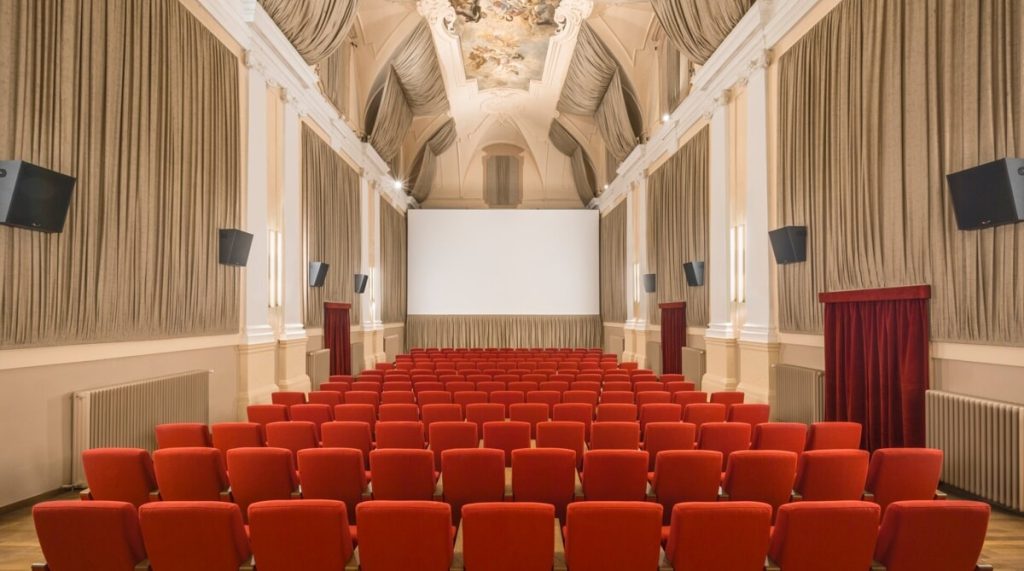 Il nuovo Cinema Odeon riapre stasera