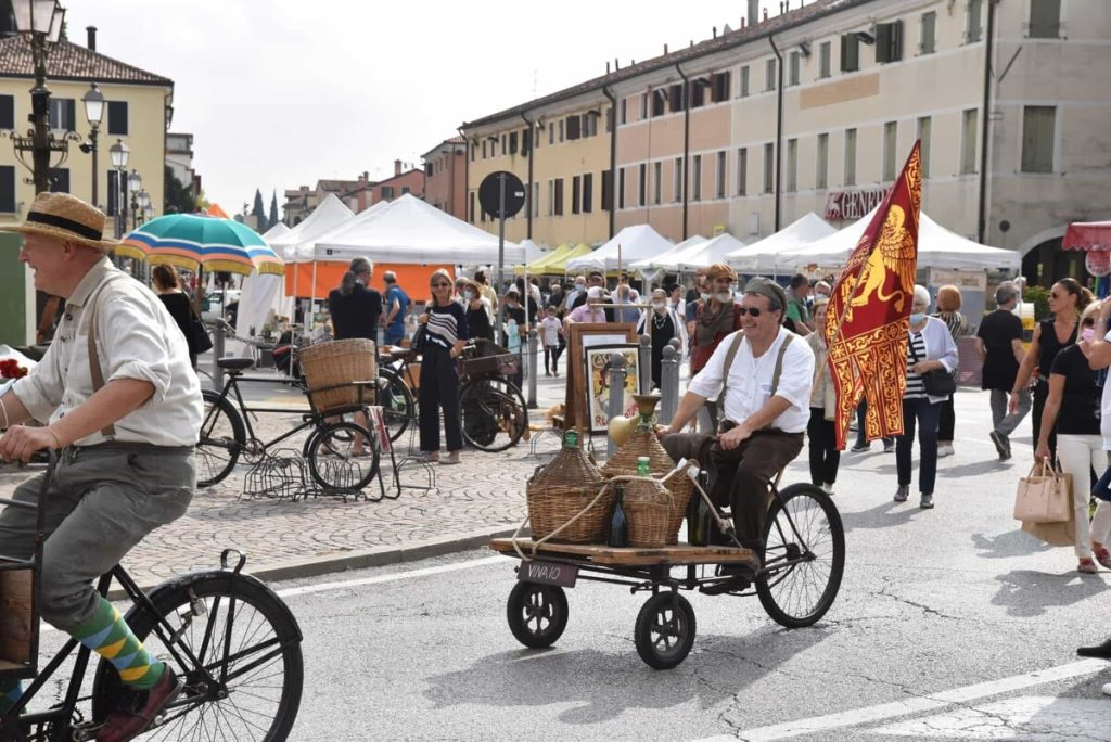 Festa dell’Agricoltura a Valdagno: stand gastronomico, frittelle, antichi mestieri