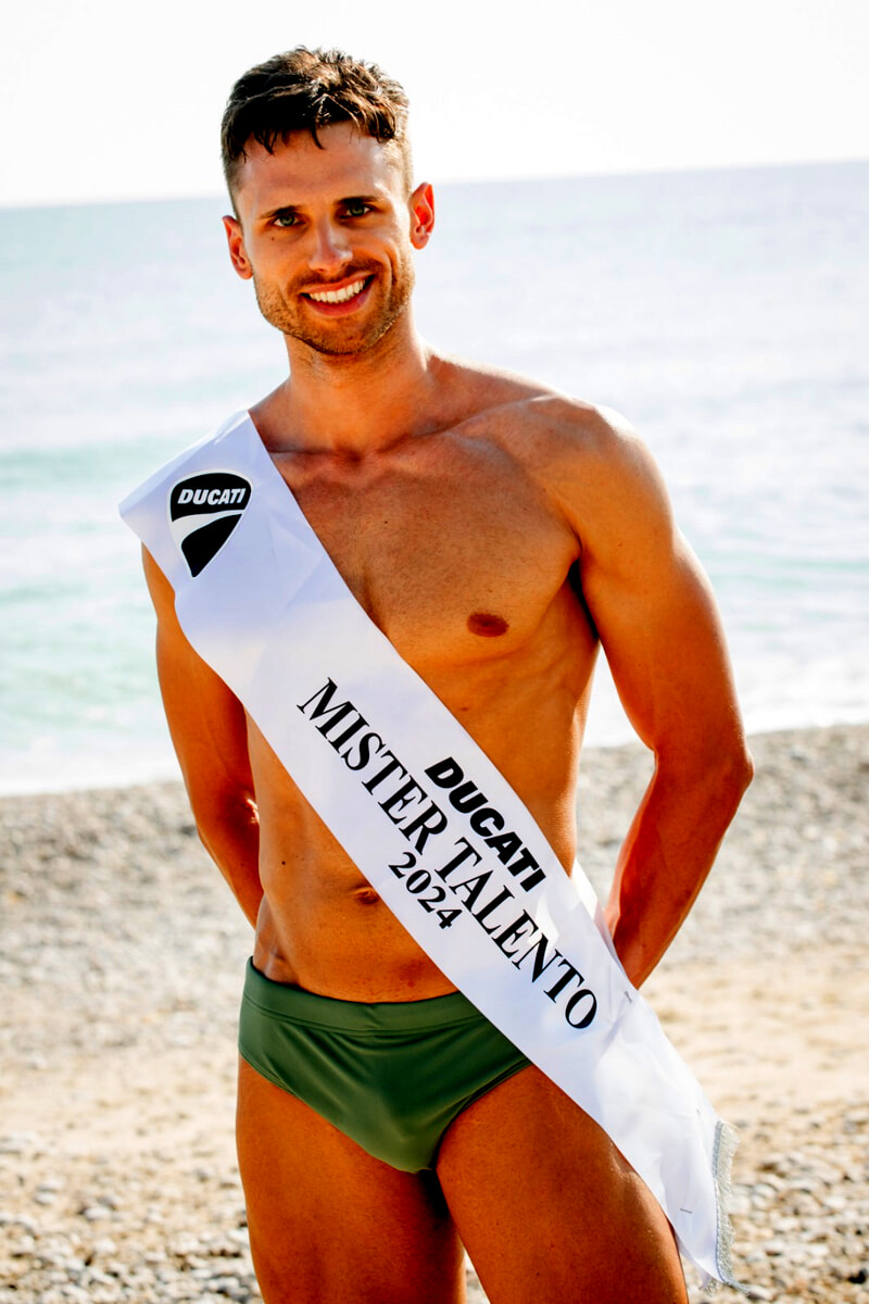 Mister Italia 2024, ritorno a Schio con fascia per Daniel Carraro