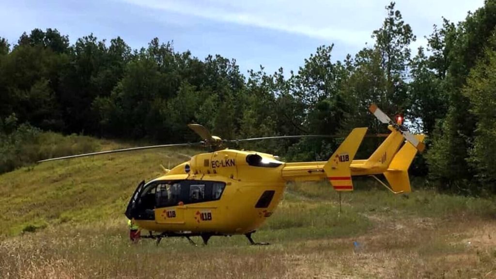 Incidente in ferrata, ferita una 31enne