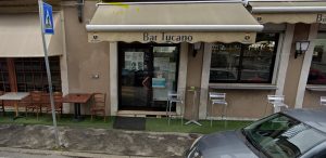 Lite al bar per una birra, interviene la polizia