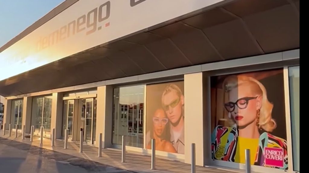 Nuovo super store degli occhiali in Viale della Pace