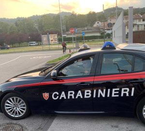 Droga pagata con bonifici bancari: smerciati 2 kg di cocaina