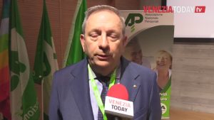 A Mestre il convegno sulla sanità pubblica: «Privato in aumento, il 10% dei veneti rinuncia a curarsi» | VIDEO