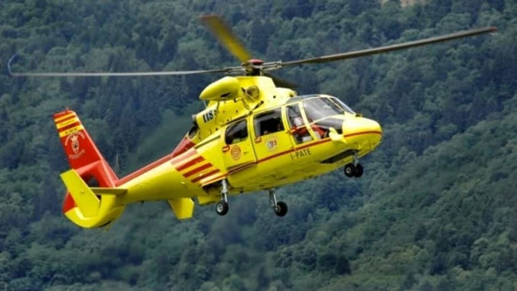 Esce di strada con la moto, muore un 44enne