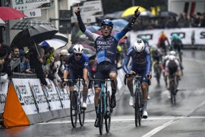 Ciclismo, Giro del Veneto 2024: Monte Berico incorona Strong