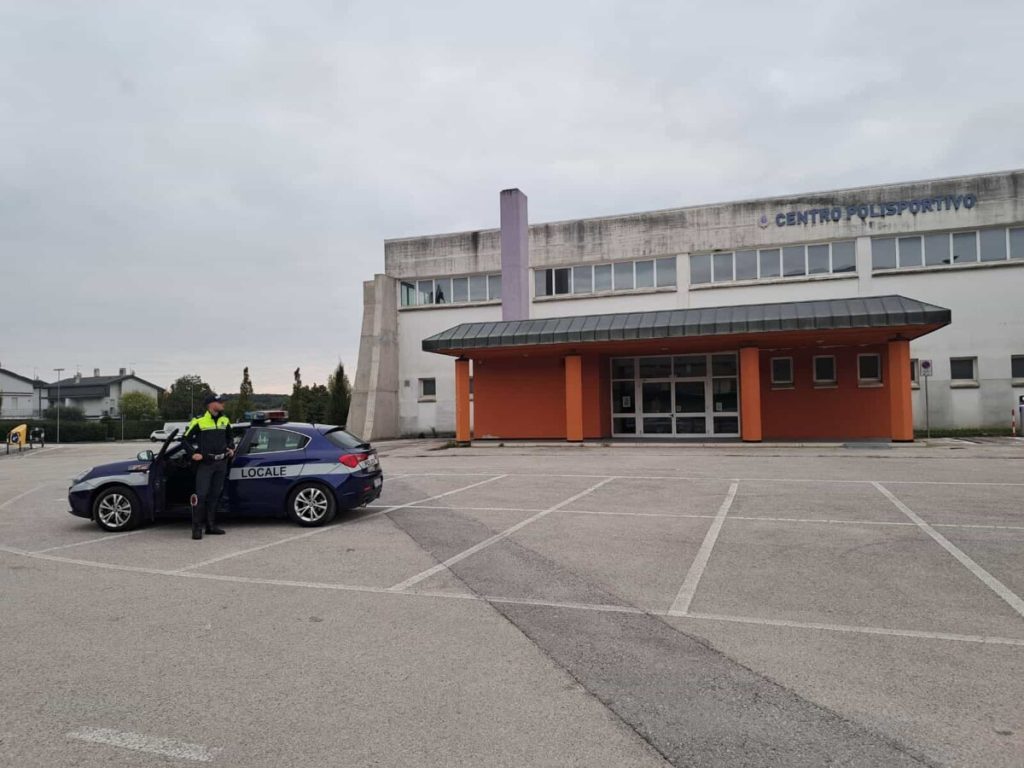Furto al tennis club, identificato e denunciato il responsabile