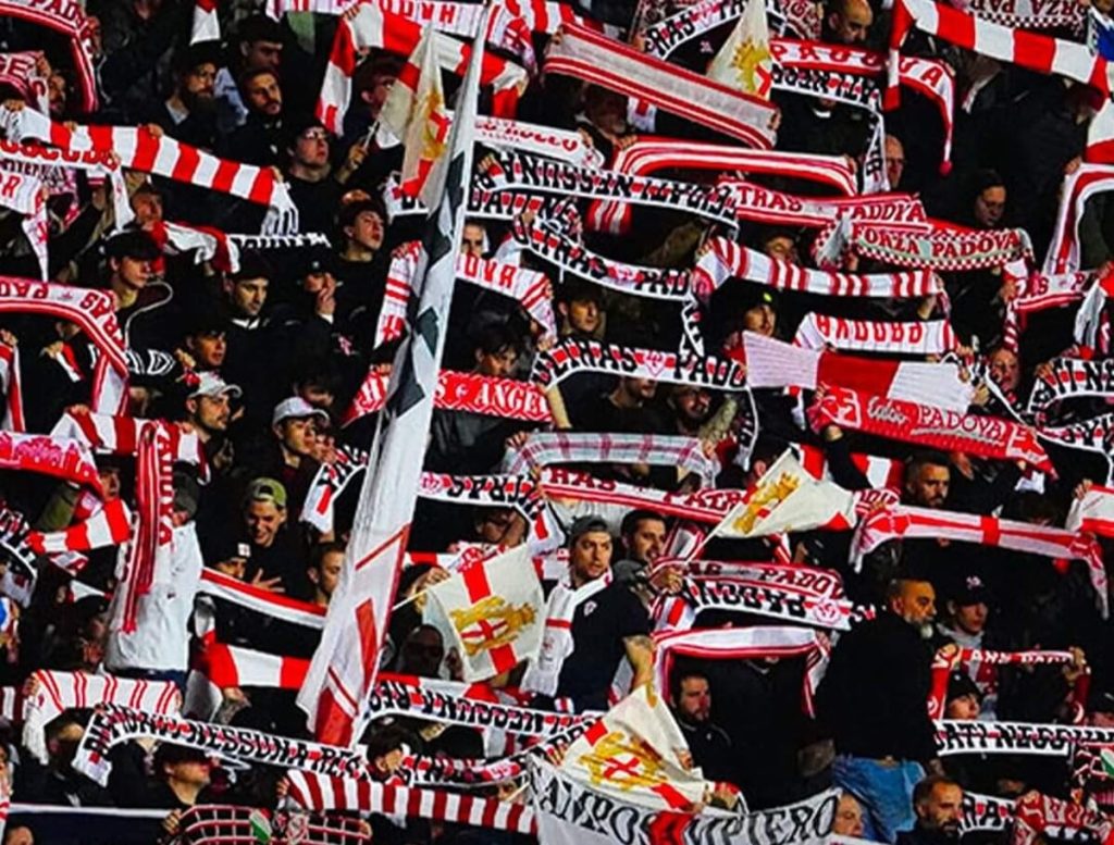 Padova-LR Vicenza: nel recupero del primo tempo Liguori porta avanti i biancoscudati