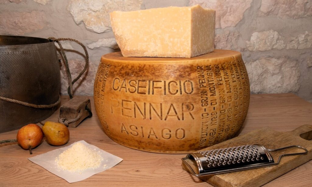 Il Caseificio Pennar trionfa, tre formaggi tra i migliori al mondo