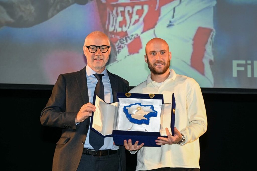 LR Vicenza: Costa è stato premiato al Galà del Calcio Triveneto