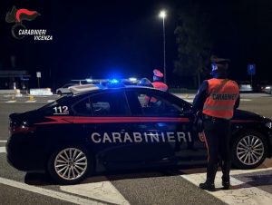 Furti e truffe, tre persone denunciate
