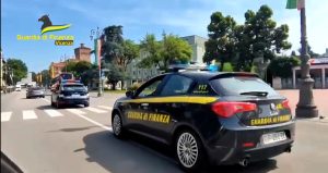 Scoperto traffico di droga internazionale, nel Vicentino un laboratorio per la coltivazione