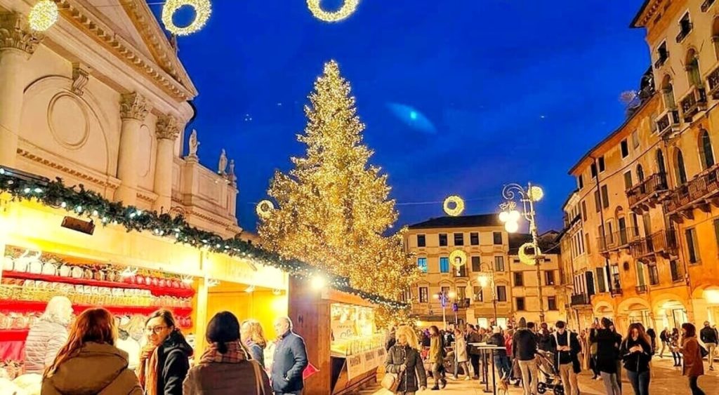Mercatino di Natale e della Befana a Bassano, orari e cosa si trova