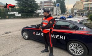 Cocaina purissima nascosta in casa: in manette un 19enne
