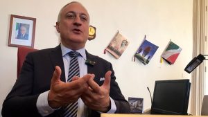 Prefettura, il benvenuto del governatore Zaia a Filippo Romano