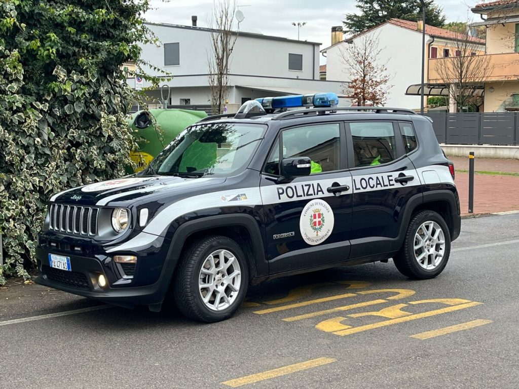 Vigili di quartiere, 457 pattugliamenti in 13 mesi nei 9 quartieri della città