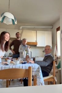 Francesca Michielin tra i big di Sanremo, i nonni si commuovono all'annuncio (VIDEO)