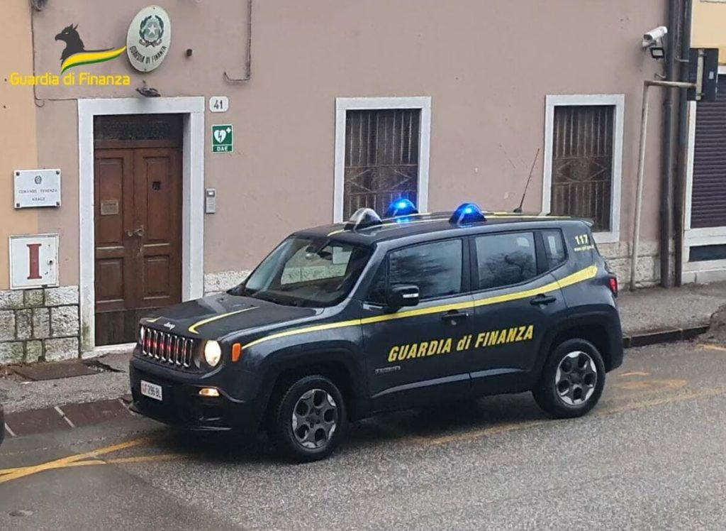Lavoro nero e minori impiegati irregolarmente: maxi-sanzione da 177mila euro per un ristorante