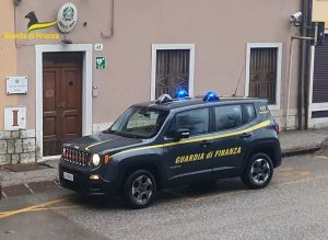 Lavoro nero e minori impiegati irregolarmente: maxi-sanzione da 177mila euro per un ristorante