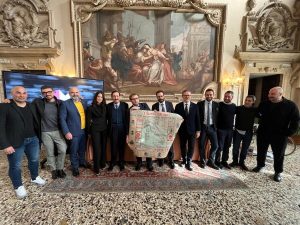La Basilica Palladiana si veste di rosa: Vicenza accoglie il ritorno del Giro d’Italia